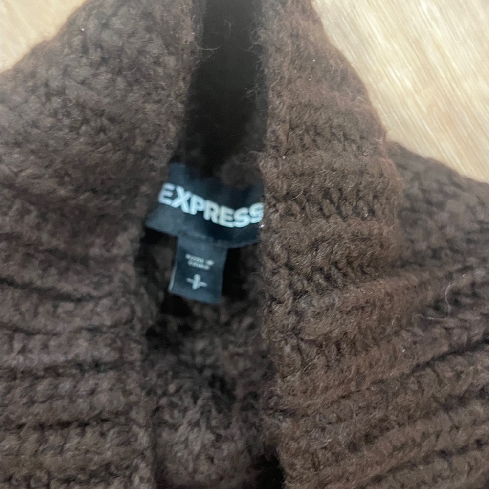 Brown Fringe mock neck sweater - Picture 4 of 5